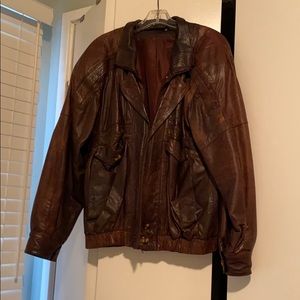 🧥 VINTAGE custom-made leather bomber jacket